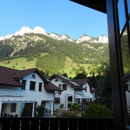 Apartmenthaus Kreuzbuche Flühli エクステリア 写真